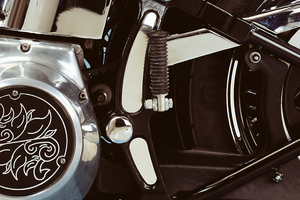 Par de tapas cromadas para chasis de motocicleta Harley-Davidson Softail