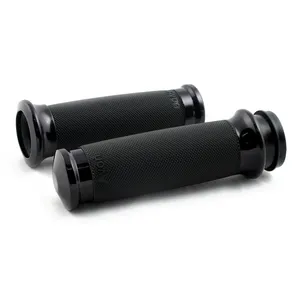 Puños Avon Custom Contour, anodizados en negro