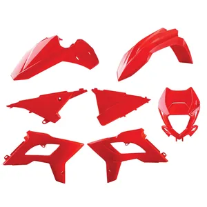 Kit de carrocería Restyling - restyle RR13-17 rojo
