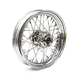 Rueda trasera 3.00 x 16 con 40 rayos cromados
