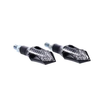 Hatch, intermitente/luz trasera LED combinada. Lente transparente