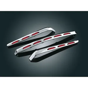 Kuryakyn, moldura de maletera con luz LED, lente roja