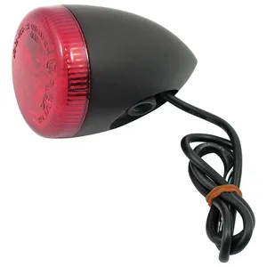 Combinación de luz trasera LED tipo bala 3-1 / intermitente. Negro. Rojo