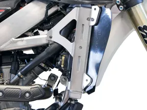 Radiator braces