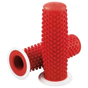 K-Tech, empuñaduras de goma Kustom. Rojo con brida blanca <span style="color: red;font-size: 0,5em">- PEDIDO ESPECIAL -</span>