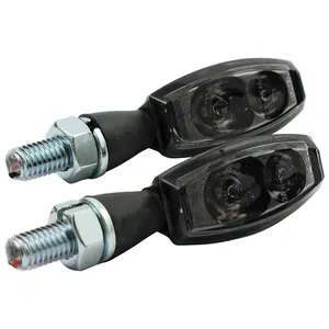 Combinación de luz trasera/intermitente LED Blaze. Negro. Lente ahumada