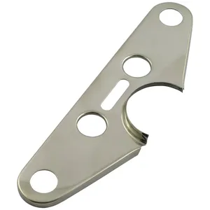 Cubierta superior del árbol de dirección, acero inoxidable. Espaciado de 3.5"