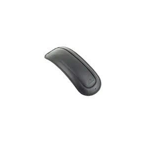 Protector de guardabarros Mustang negro mate