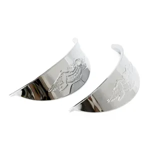 Visera para faro/luces auxiliares con águila en relieve. 4-1/2". Cromado
