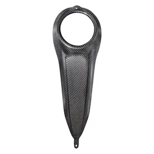Cuadro de instrumentos Arlen Ness de fibra de carbono montado en tanque