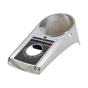 Cubierta de tablero de aluminio fundido, estilo 68-90. Cromado