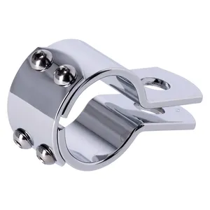 Abrazadera de 3 piezas 1-1/2". Acero cromado