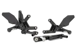 Par de estriberas ajustables modelo AS31GT3 para motocicleta