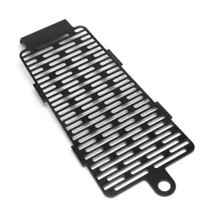 Killer Custom, protector de radiador de aceite 'Merco'. Negro