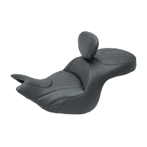 Mustang, asiento de una pieza Touring estándar con reposabrazos para conductor