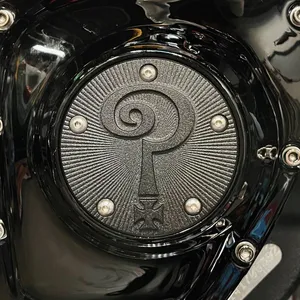 Tapa de la tapa de puntos Indian Larry, 'Punto de Interrogación'. Negro mate