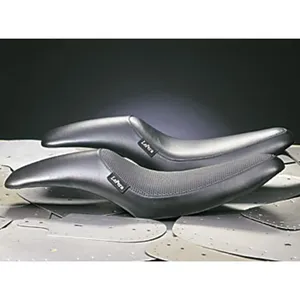 Asiento LePera, Silhouette