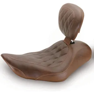 Asiento individual Mustang Wide Tripper. Con reposabrazos para el conductor