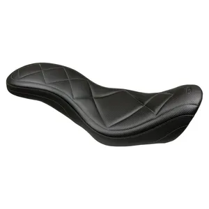 Asiento Mustang, Super Tripper negro carbono