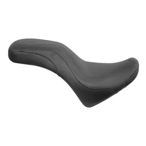 Asiento Mustang Daytripper negro liso