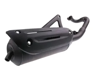 Sistema de escape completo 101 Octane instalado en motocicleta