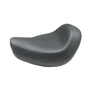 Asiento solo Mustang Tripper negro