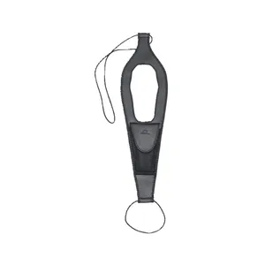 Protector de depósito con bolsa Mustang negro mate