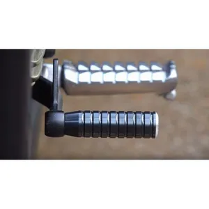 Motone, palanca de cambio extendida acanalada. Negro