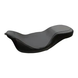 Asiento Mustang, Super Tripper. Negro Clásico