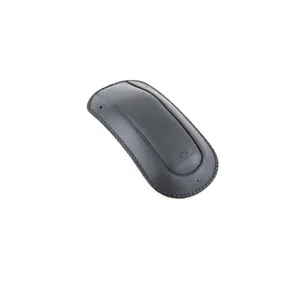 Protector de guardabarros Mustang negro mate