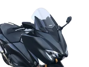 Parabrisas transparente para scooter