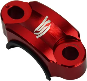 Abrazadera de manillar giratoria universal montada en el manillar de una motocicleta