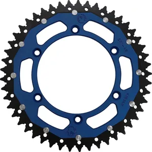 Corona de piñón trasero metálica para motocicleta vista frontal