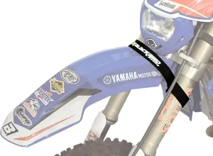 Correa de sujeción delantera para motocicleta