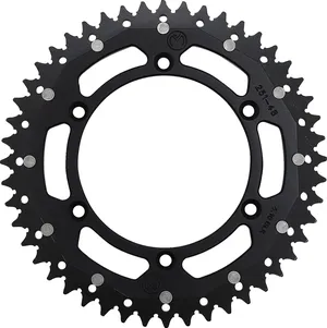 Corona de piñón trasero metálica para motocicleta vista lateral