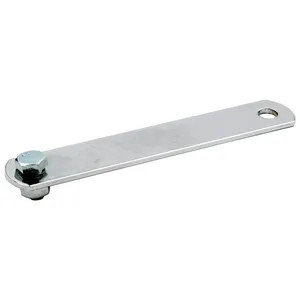 Soporte universal para escape. 6" de largo, 2 agujeros