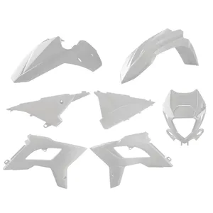 Kit de carrocería completo - plásticos restyle RR13-17 blanco