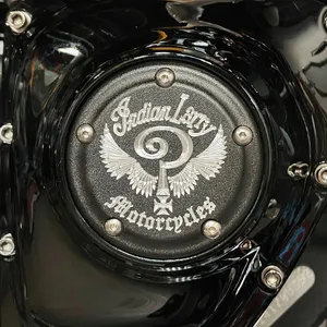 Tapa de la tapa de puntos Indian Larry, logo 'Indian Larry' de 5 orificios. Mate
