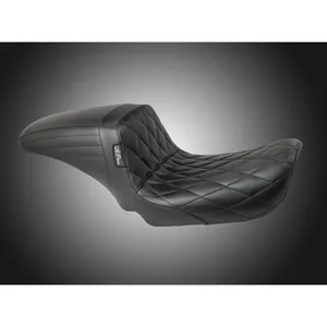 LePera, asiento solo KickFlip. Puntada Diamond