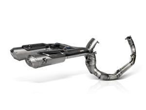 Sistema de escape completo Evolution Line Street instalado en motocicleta