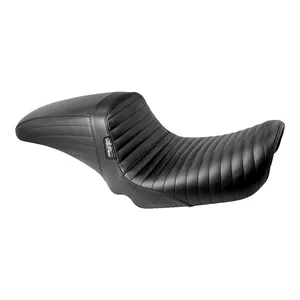 Le Pera, Asiento individual KickFlip. Estriado