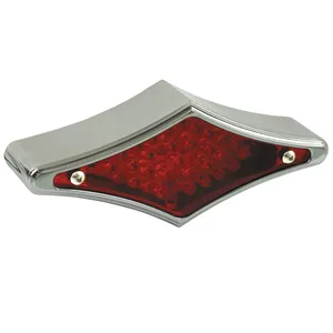 Luz trasera LED diamante de lente plana. Cromado