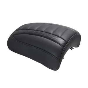 Mustang, Cowl acolchado Deluxe Touring. Negro