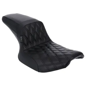 Le Pera, asiento individual KickFlip. Costura doble diamante
