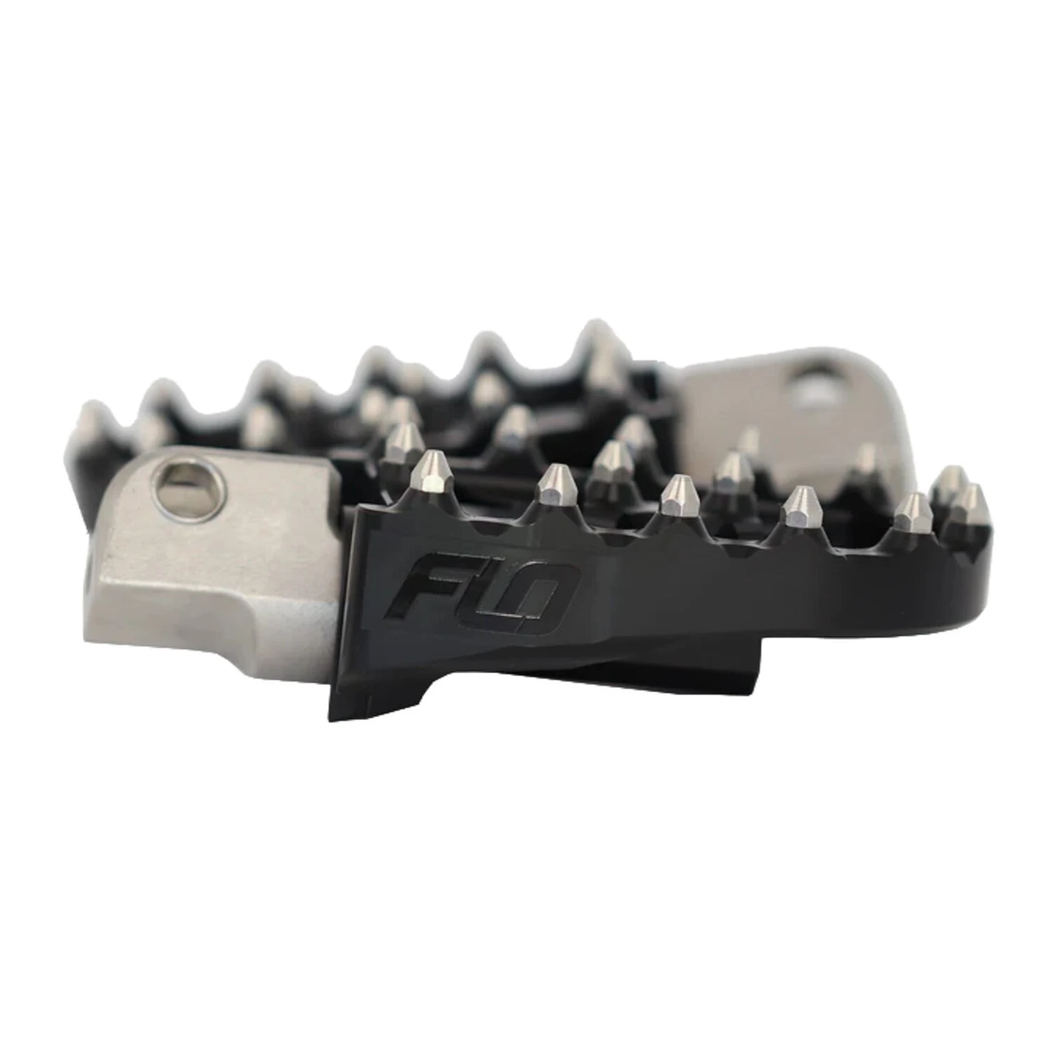 ak-8629-4577-flo-motorsports-1
