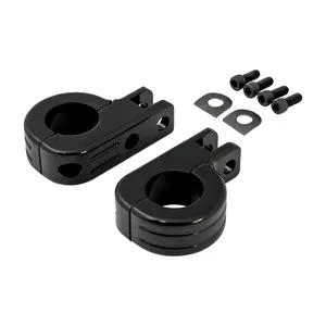 Kit de montaje para estribo de guardabarros de motor. Tubo de 1" (25.4mm). Negro