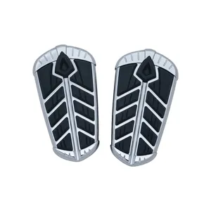 Kuryakyn, Inserts para estriberas pasajero Spear cromados