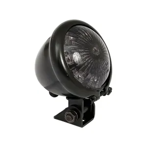 Luz trasera LED estilo Bates. Negro. Lente ahumada