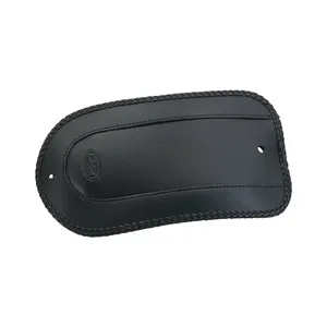 Protector de guardabarros Mustang negro mate
