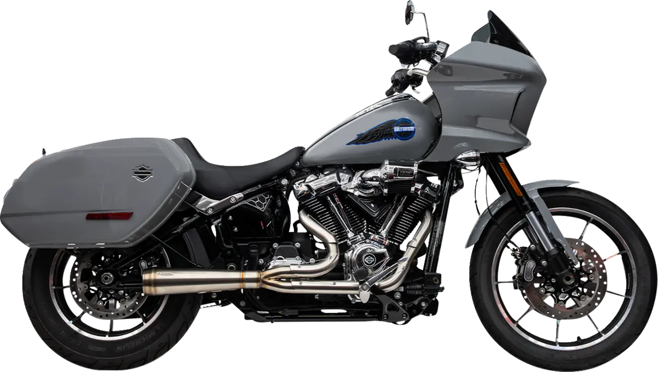 Sistema de escape 2 en 1 Assault instalado en motocicleta